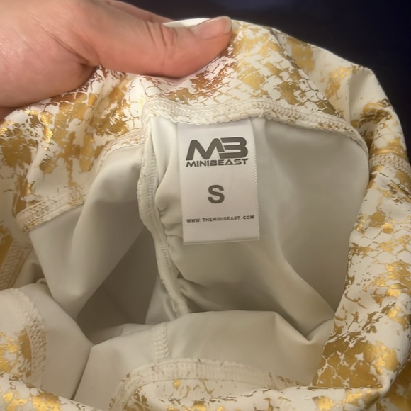 Minibeast leggings, size S, white and gold snake print. - Picture 4 of 7